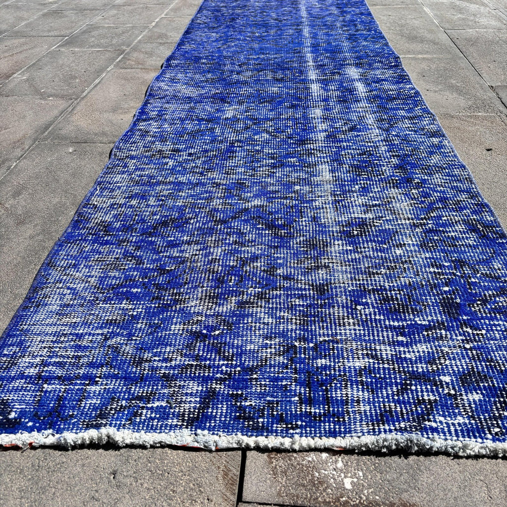Vintage Turkish Runner Rug 2.6 x 9.2 ft