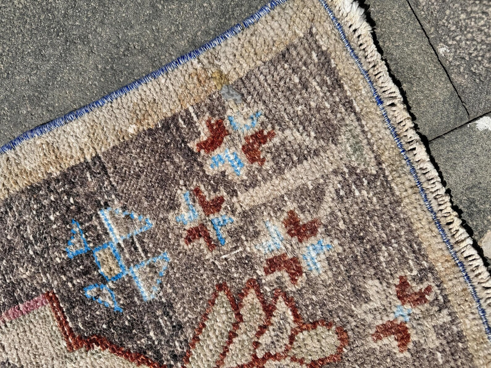 Vintage Turkish Mini Rug 1.6 x 3 ft