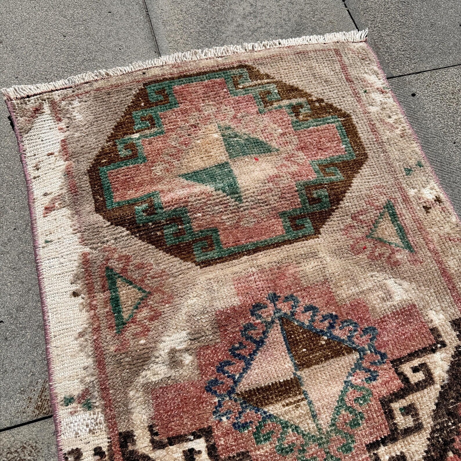 Vintage Turkish Mini Rug 1.7 x 2.9 ft