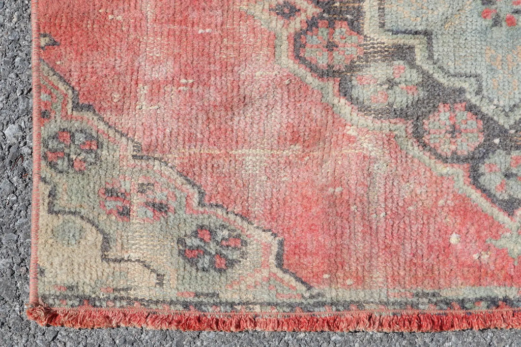 Vintage Turkish Runner Rug 2.9 x 10.4 ft