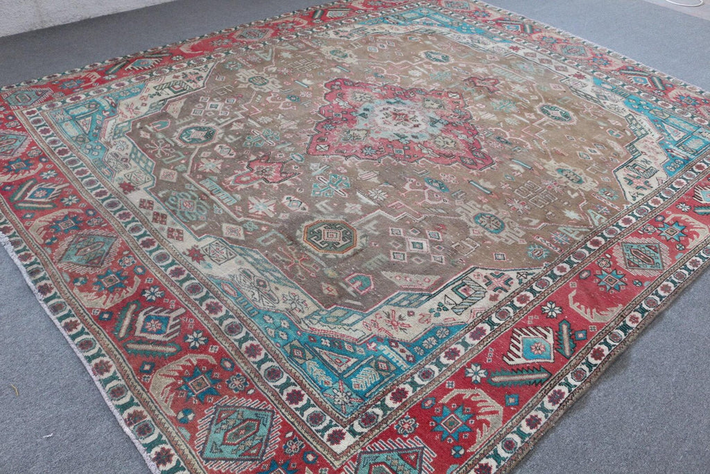 XL Vintage Turkish Accent Area Rug 9.2 x 12.4 ft