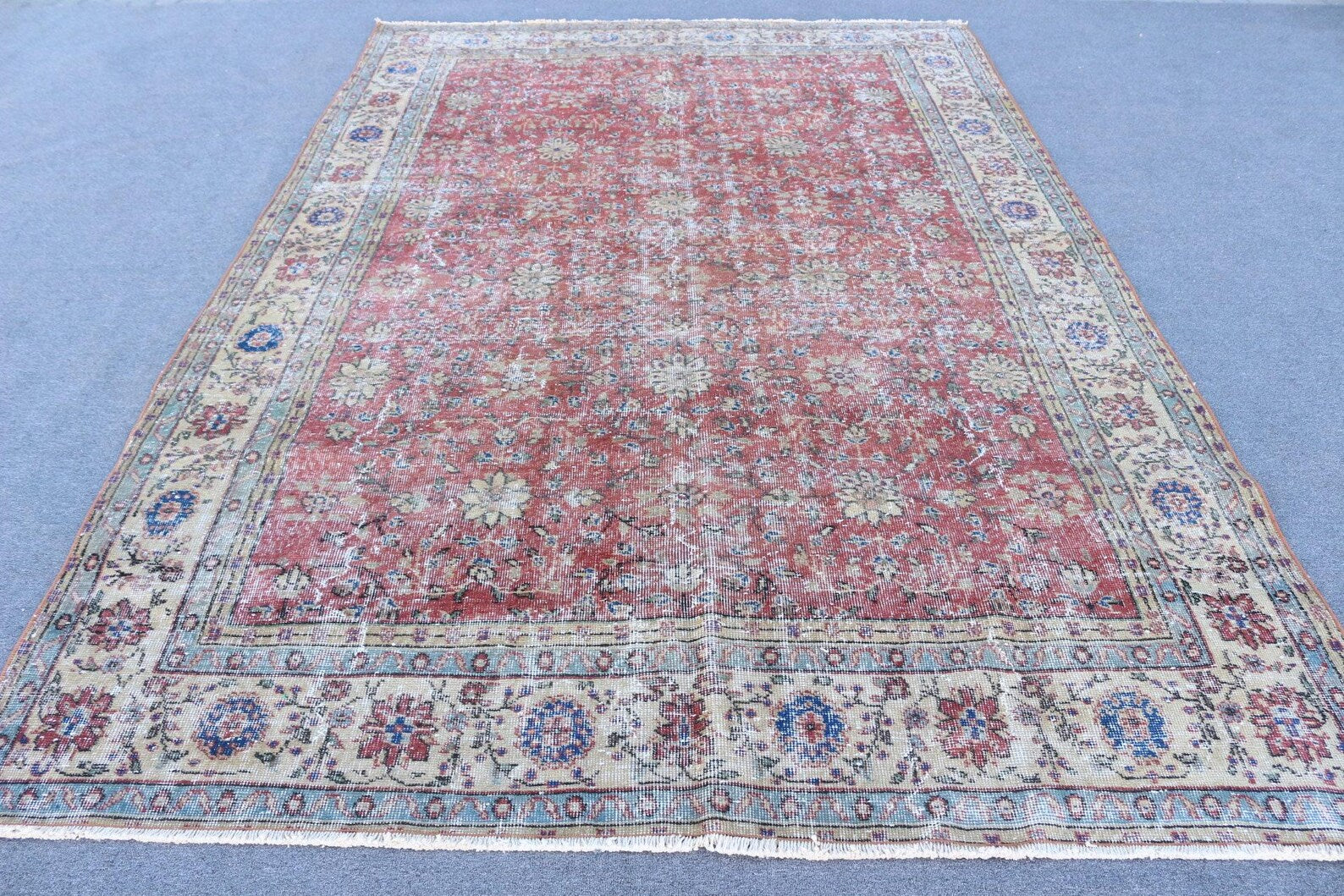 XL Vintage Turkish Accent Area Rug 6.8 x 10.3 ft