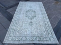 XL Vintage Turkish Accent Area Rug 5.2 x 9.3 ft