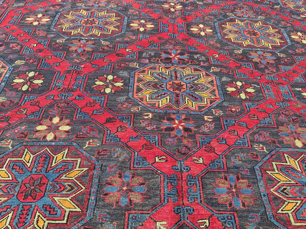 XL Vintage Soumak Accent Area Rug 8.7 x 13.6 ft