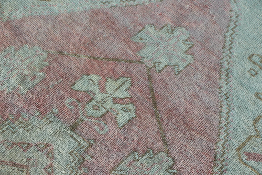 Vintage Turkish Accent Area rug 4.4 x 9 ft