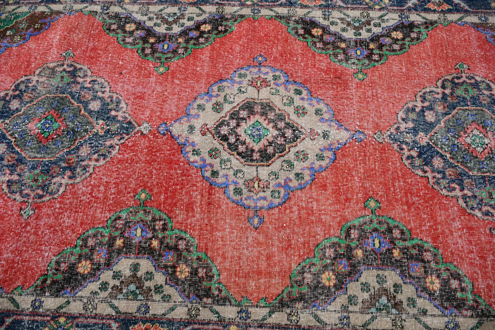 XL Vintage Turkish Accent Area rug 4.7 x 11.1 ft