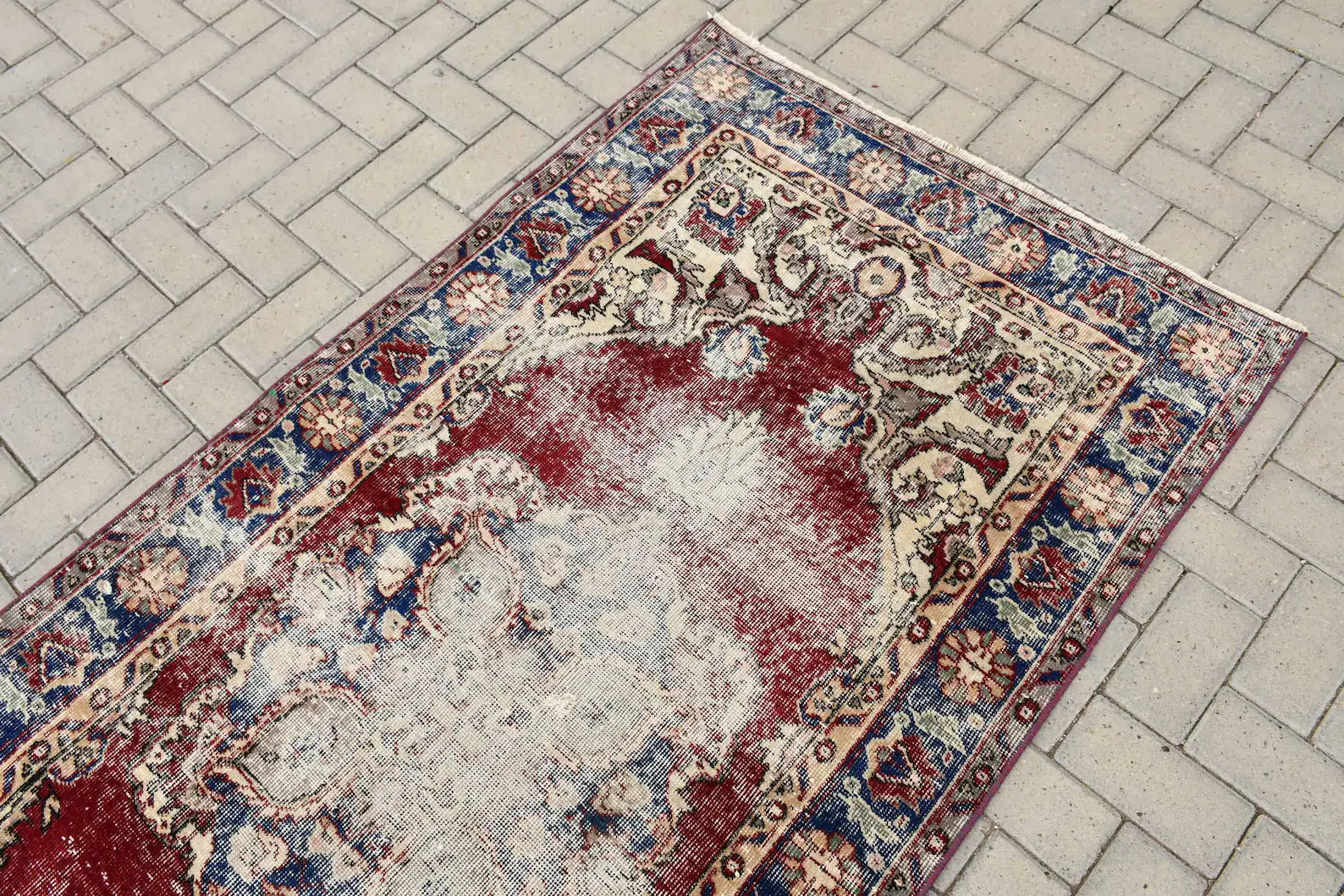 Vintage Turkish Accent Area rug 3.6 x 7.2 ft