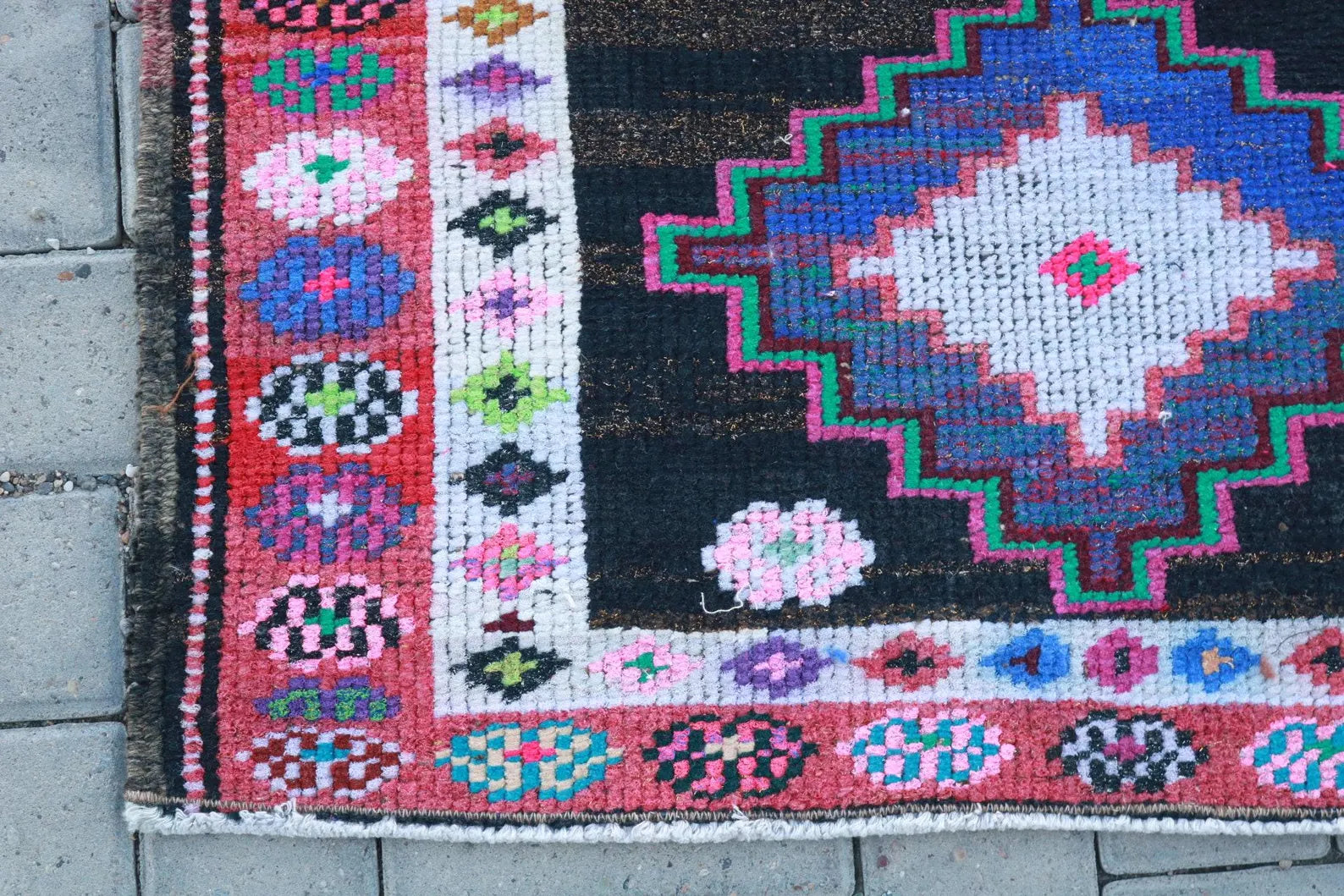 Vintage Turkish Runner Rug 2.7 x 11.4 ft