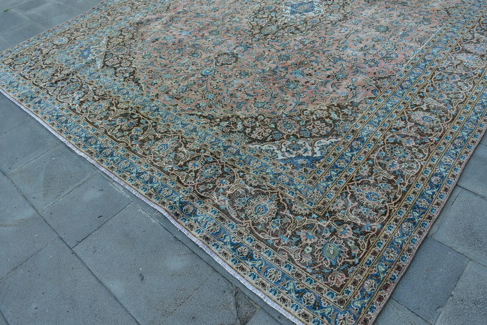 XL Vintage Turkish Accent Area Rug 9.5 x 12.4 ft