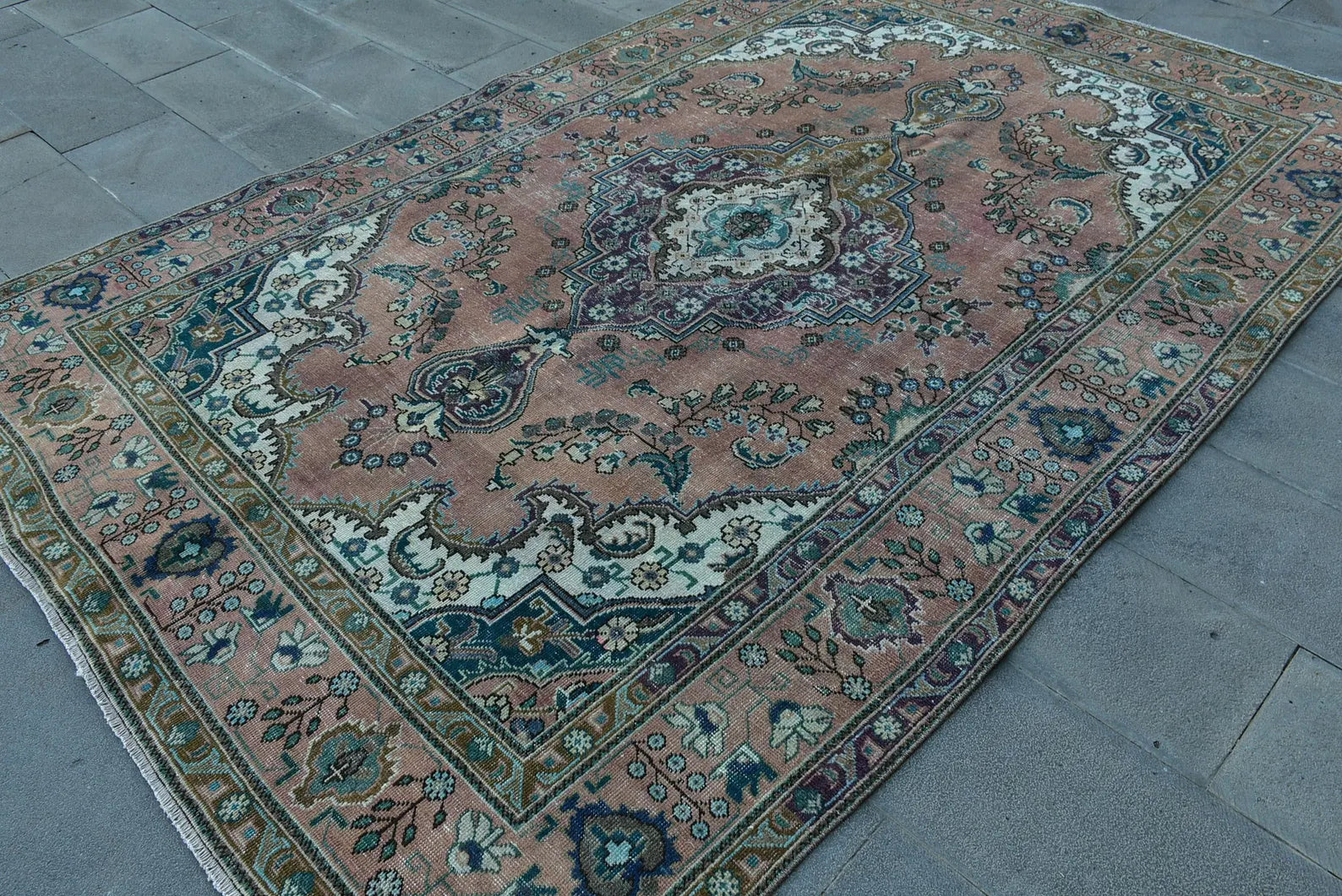XL Vintage Persian Accent Area Rug 6.6 x 10 ft