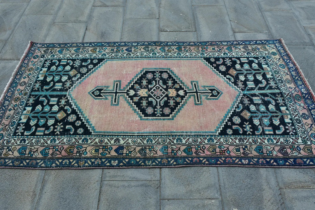 Vintage Turkish Accent Area rug 3.4 x 6.7 ft