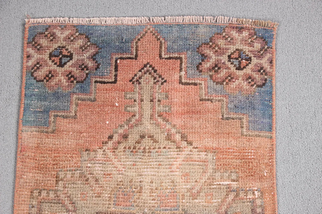 Vintage Turkish Mini Rug 1.4 x 2.5 ft