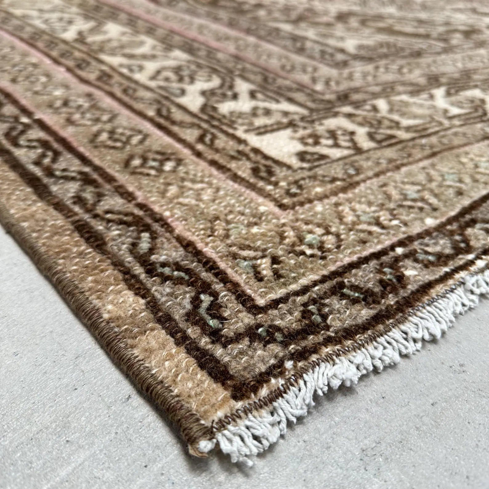 XL Vintage Persian Accent Area Rug 6.9 x 10.4 ft