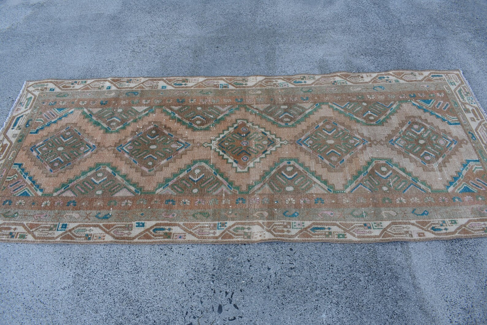 Vintage Turkish Accent Area rug 3 x 7.2 ft