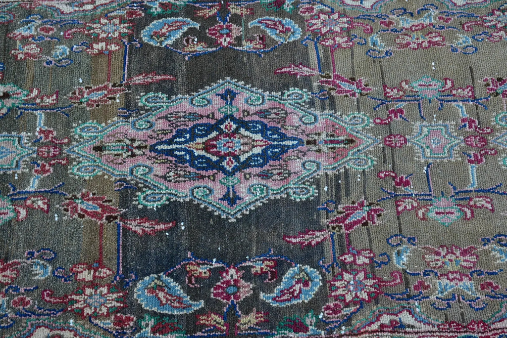 Vintage Persian Runner Rug 2.8 x 8 ft
