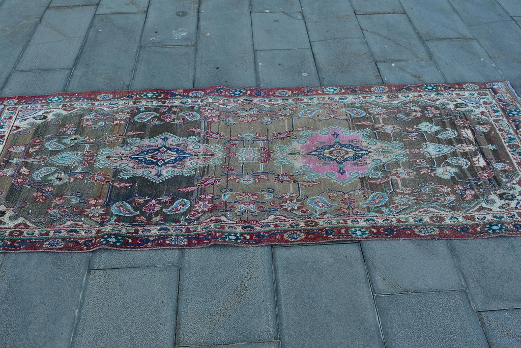 Vintage Persian Runner Rug 2.8 x 8 ft