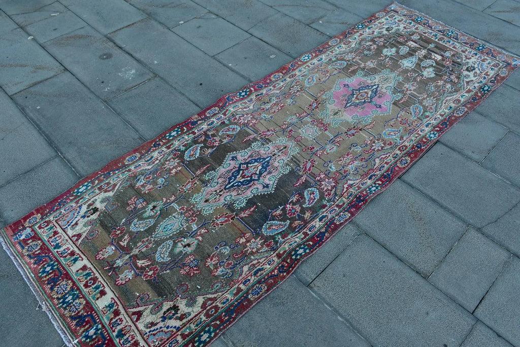 Vintage Persian Runner Rug 2.8 x 8 ft