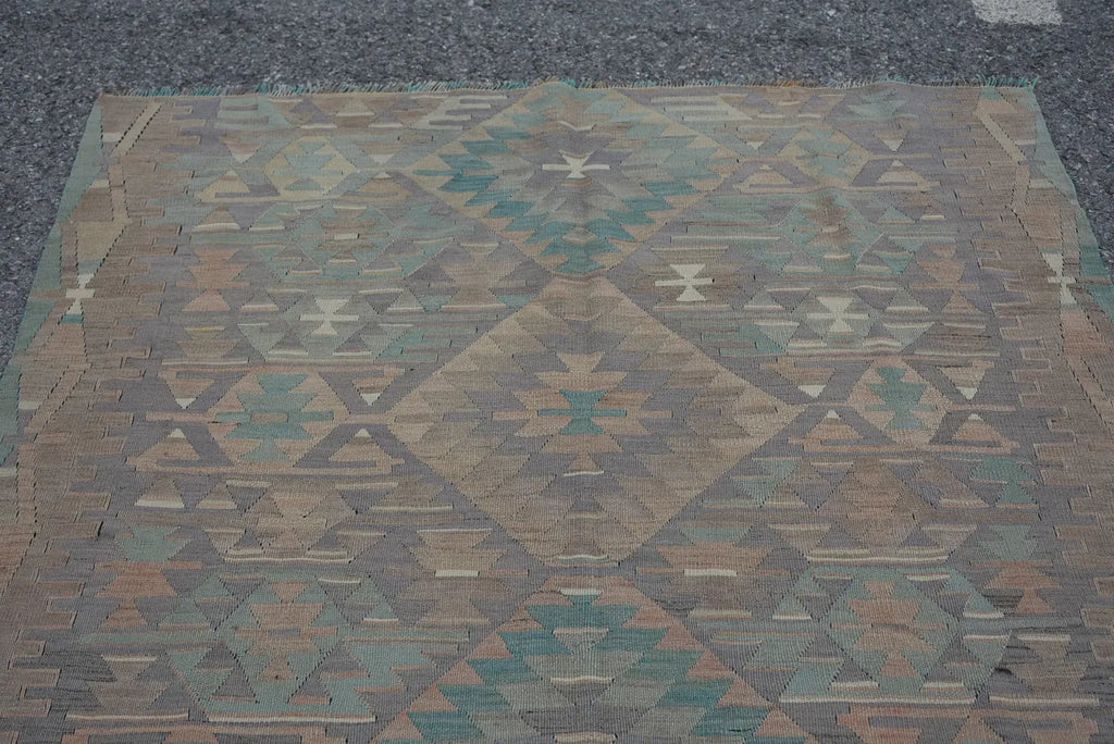 XL Vintage Turkish Accent Area rug 4.8 x 9.4 ft