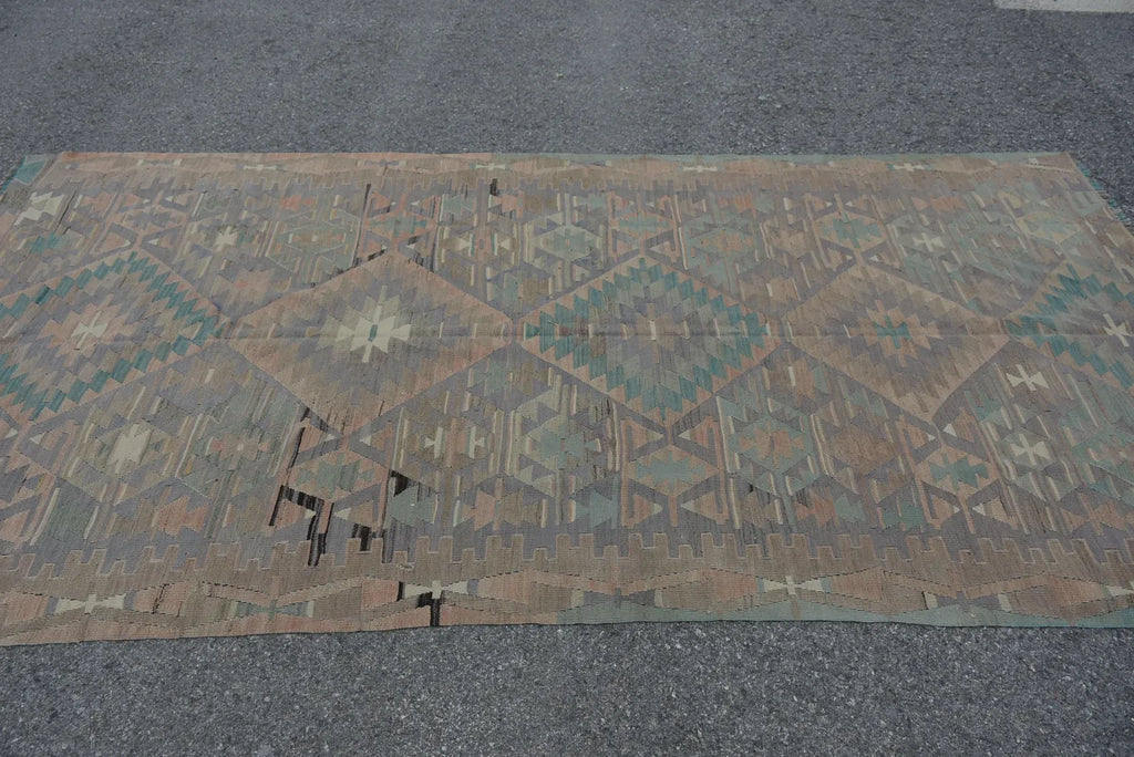 XL Vintage Turkish Accent Area rug 4.8 x 9.4 ft