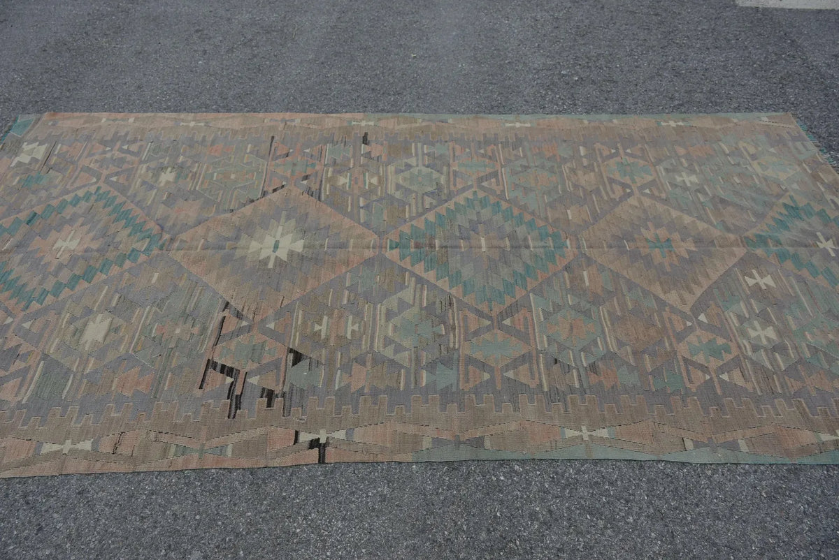 XL Vintage Turkish Accent Area rug 4.8 x 9.4 ft