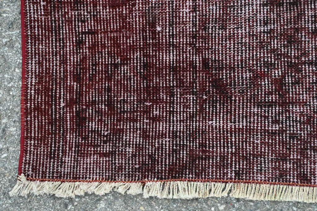 Vintage Turkish Accent Area rug 4.1 x 8.3 ft