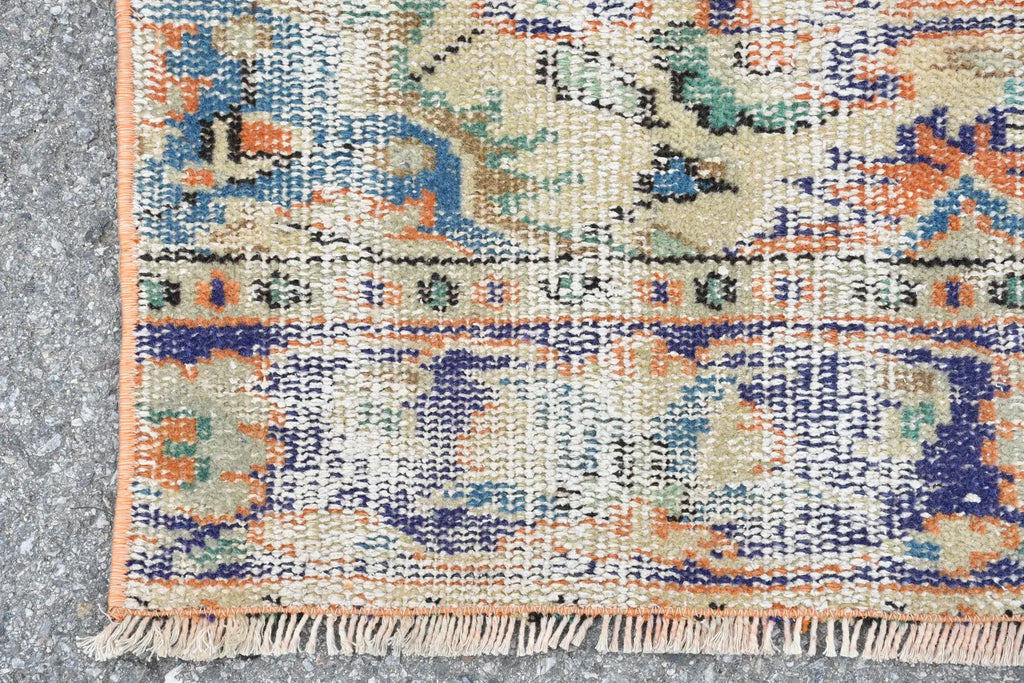 Vintage Turkish Accent Area rug 3.9 x 8.9 ft