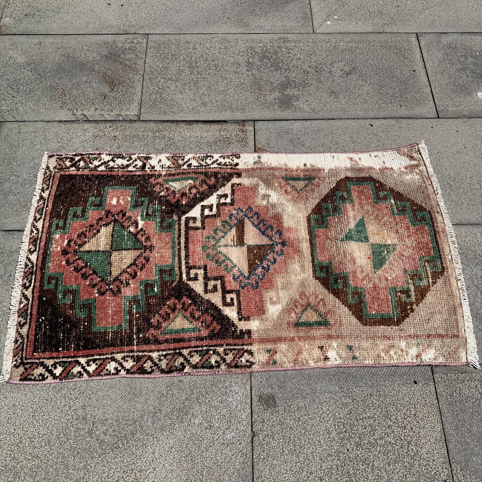 Vintage Turkish Mini Rug 1.7 x 2.9 ft