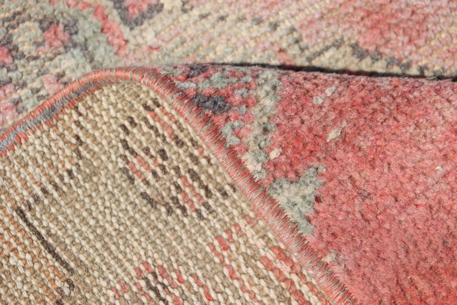 Vintage Turkish Runner Rug 2.9 x 10.4 ft