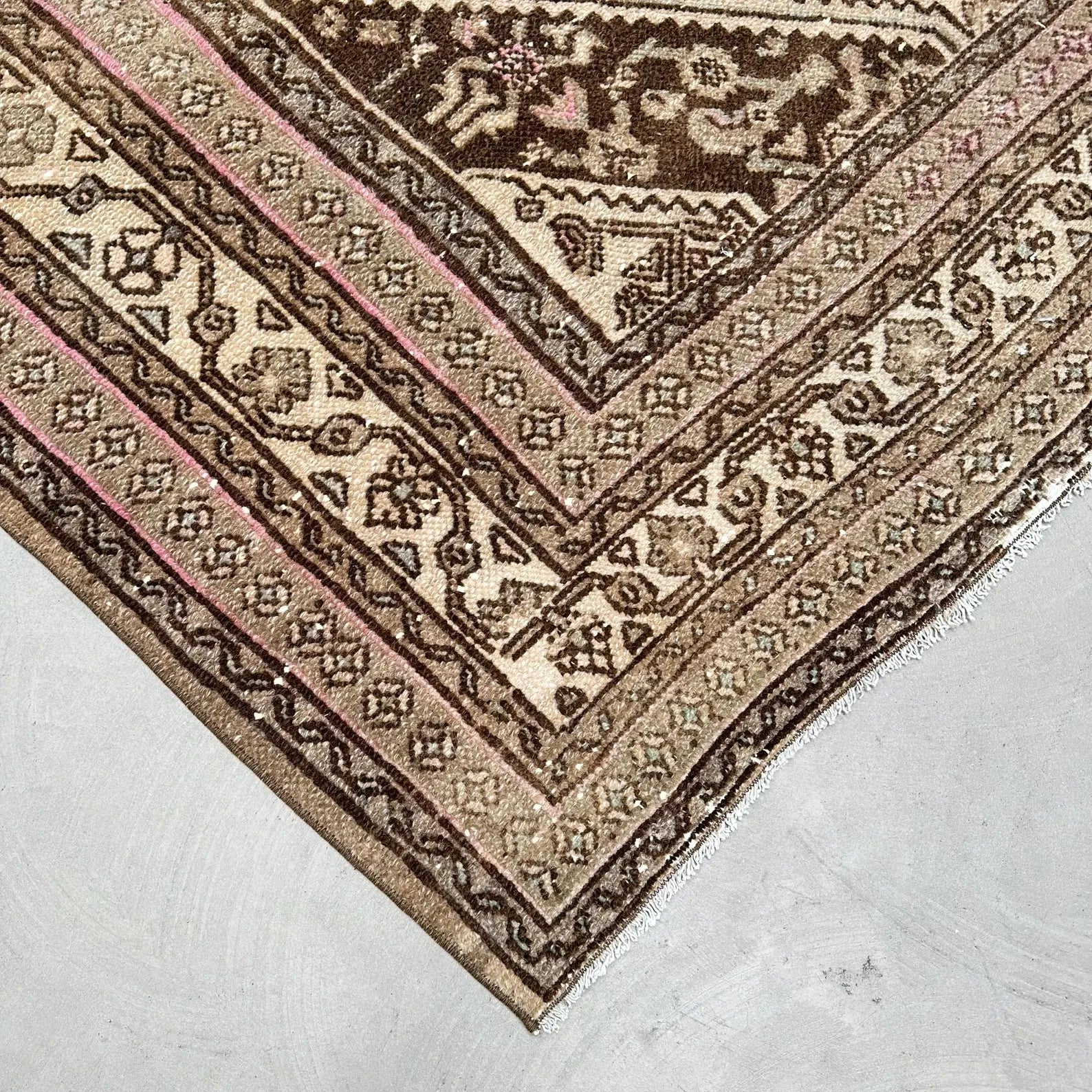 XL Vintage Persian Accent Area Rug 6.9 x 10.4 ft