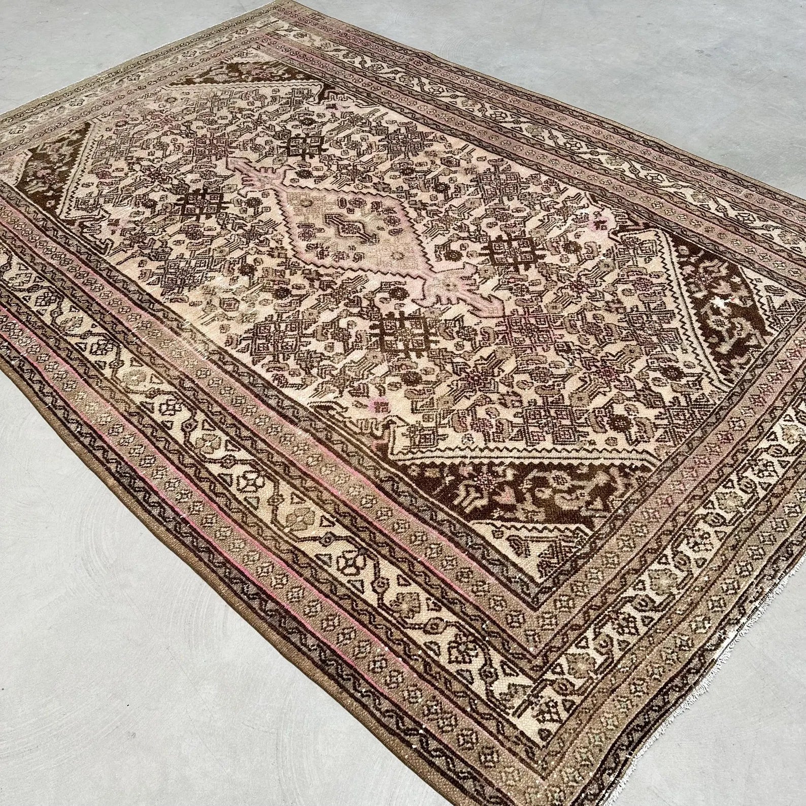 XL Vintage Persian Accent Area Rug 6.9 x 10.4 ft
