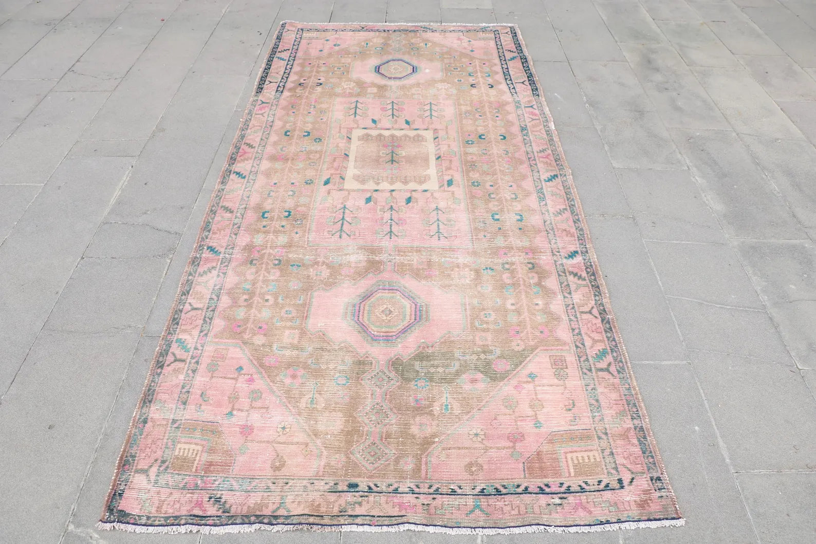 XL Vintage Persian Accent Area Rug 4.2 x 9.2 ft