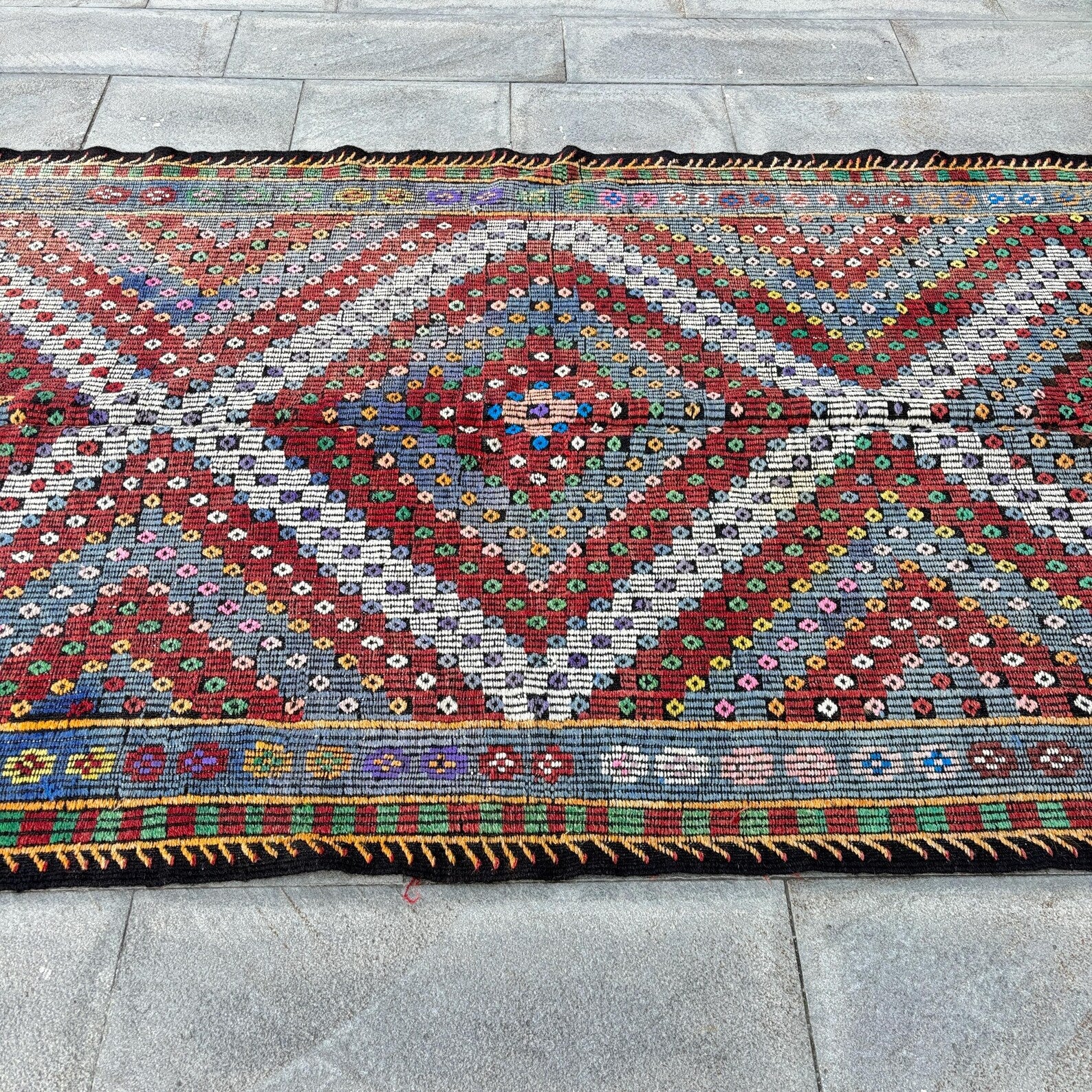 XL Vintage Turkish Accent Area Rug 4.9 x 10.4 ft