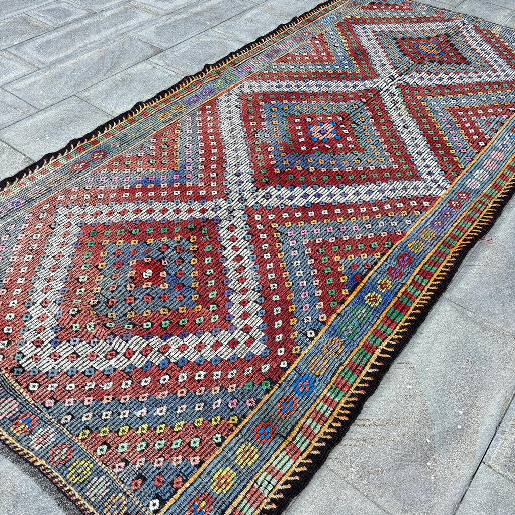 XL Vintage Turkish Accent Area Rug 4.9 x 10.4 ft