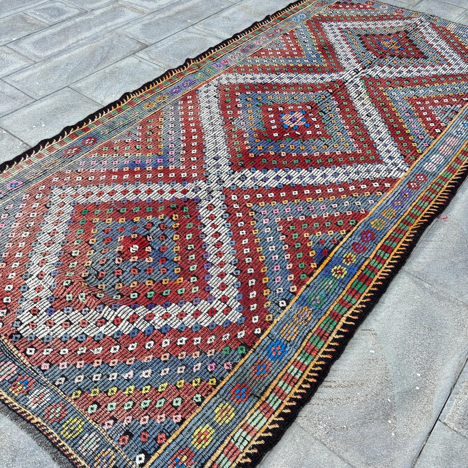 XL Vintage Turkish Accent Area Rug 4.9 x 10.4 ft