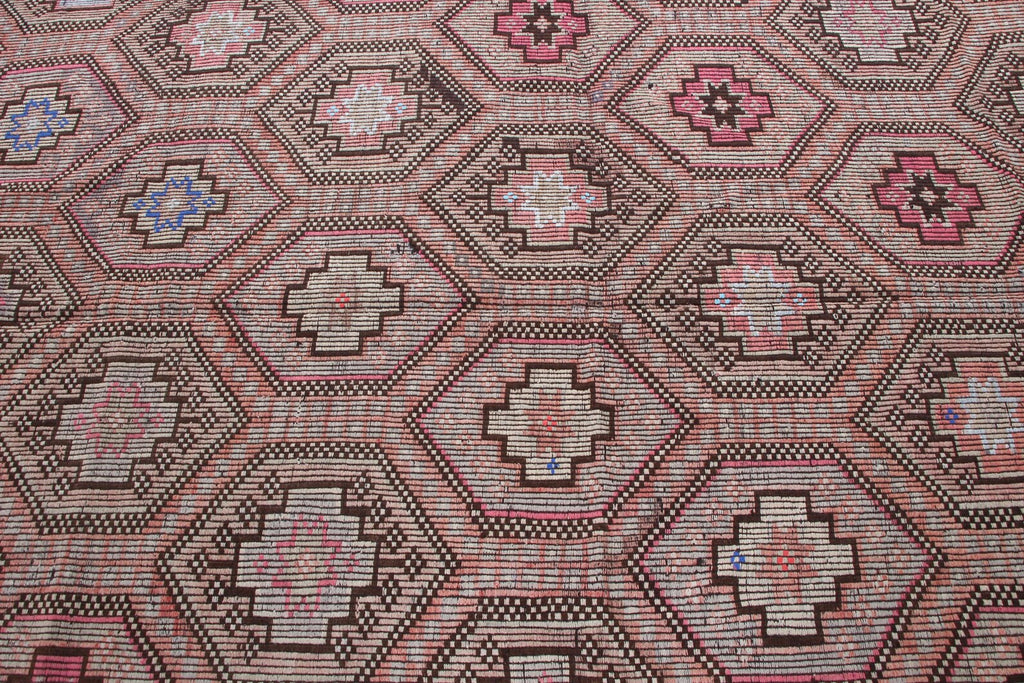 XL Vintage Turkish Accent Area rug 6 x 9.7 ft