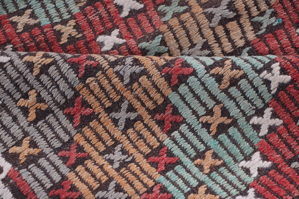 XL Vintage Turkish Accent Area rug 6 x 9.7 ft