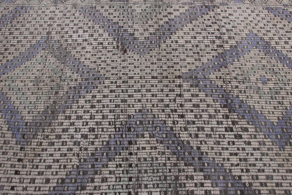 XL Vintage Turkish Accent Area rug 5.7 x 9.9 ft