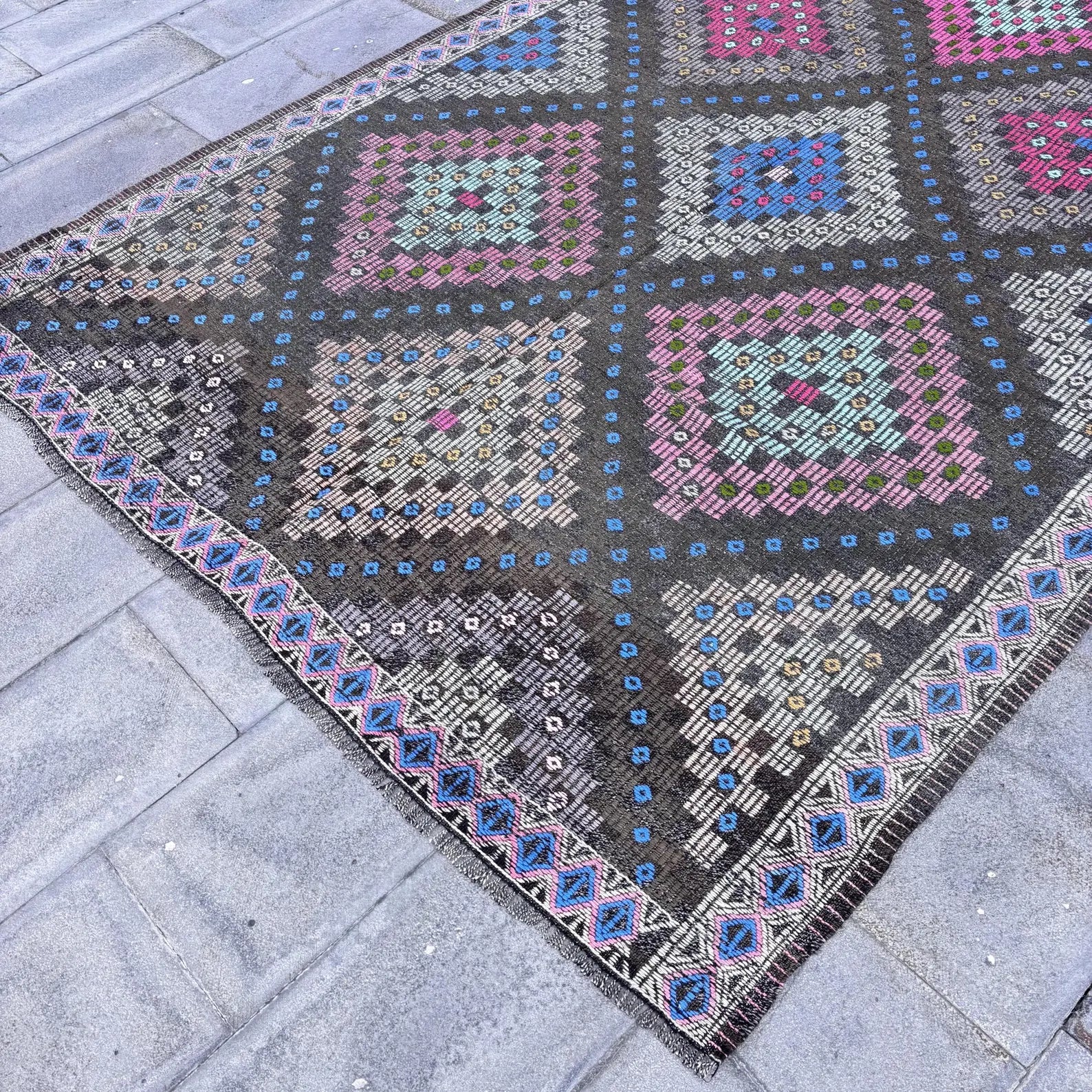 XL Vintage Turkish Accent Area Rug 6.3 x 11.2 ft