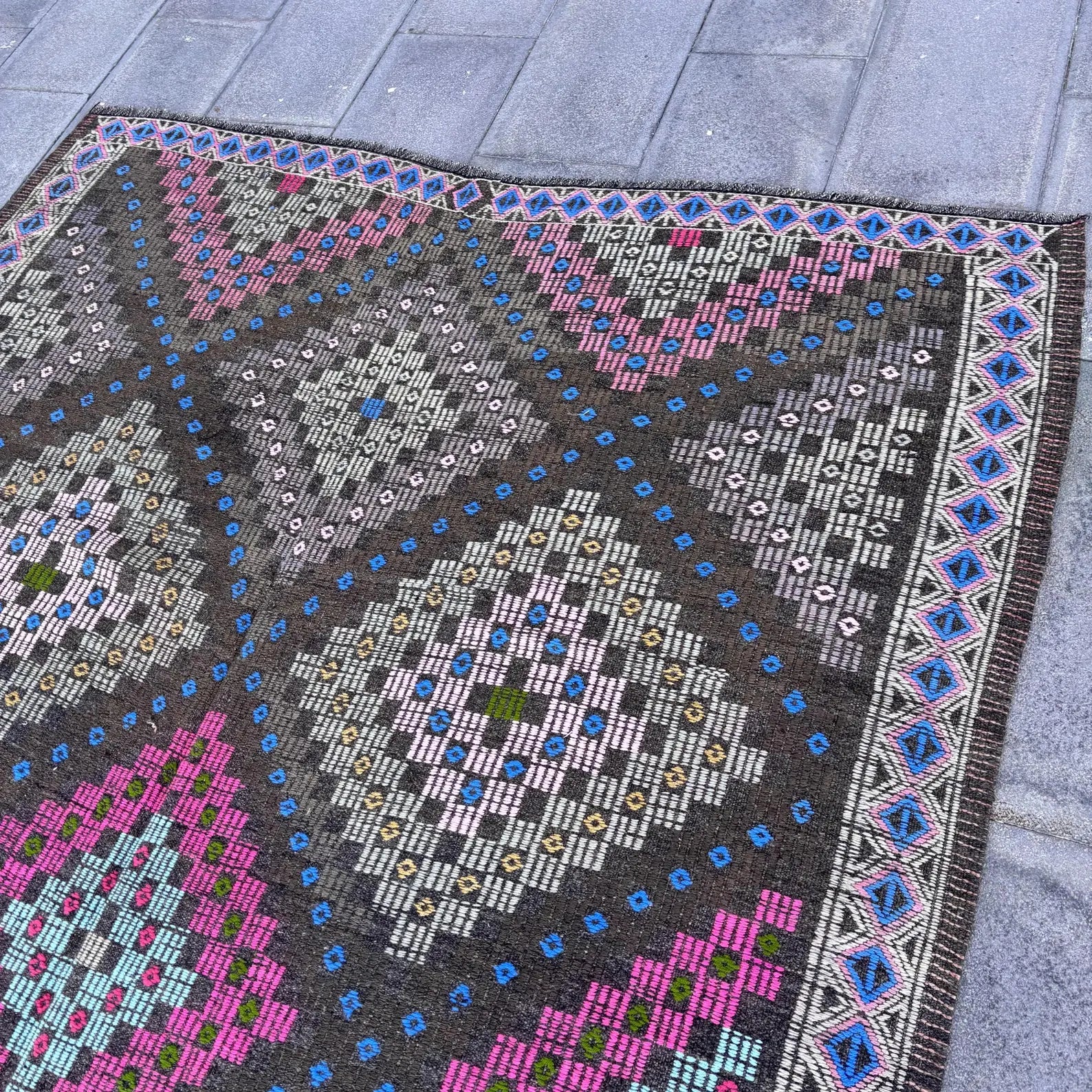 XL Vintage Turkish Accent Area Rug 6.3 x 11.2 ft