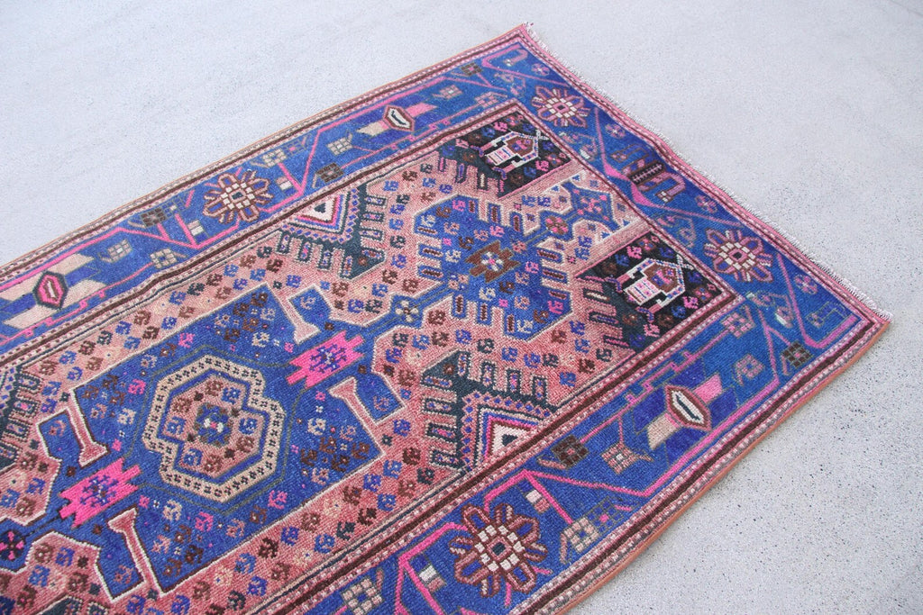 Vintage Persian Accent Area Rug 3.4 x 6.6 ft