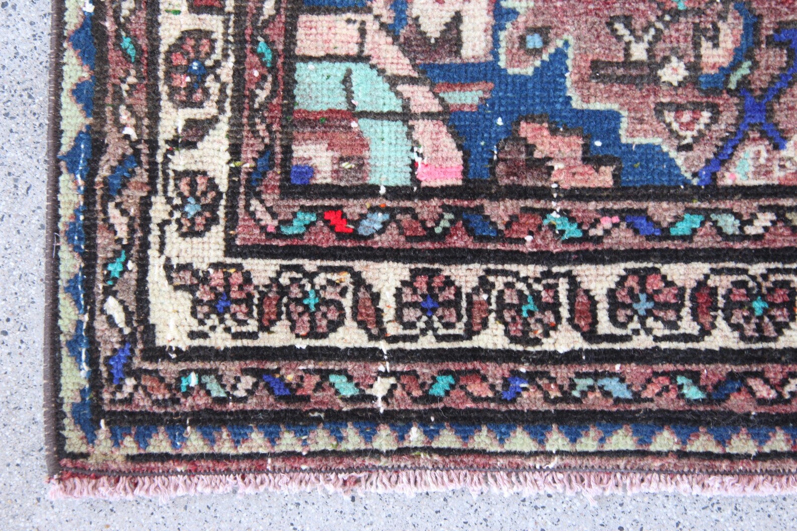 Vintage Persian Runner Rug 2.9 x 8.9 ft