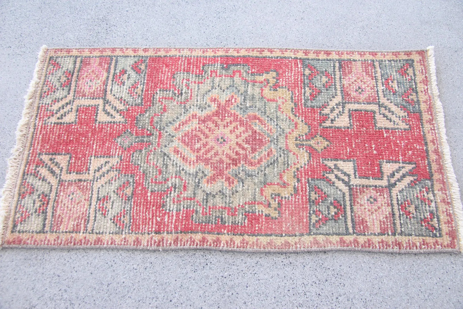 Vintage Turkish Mini Rug 1.4 x 2.8 ft