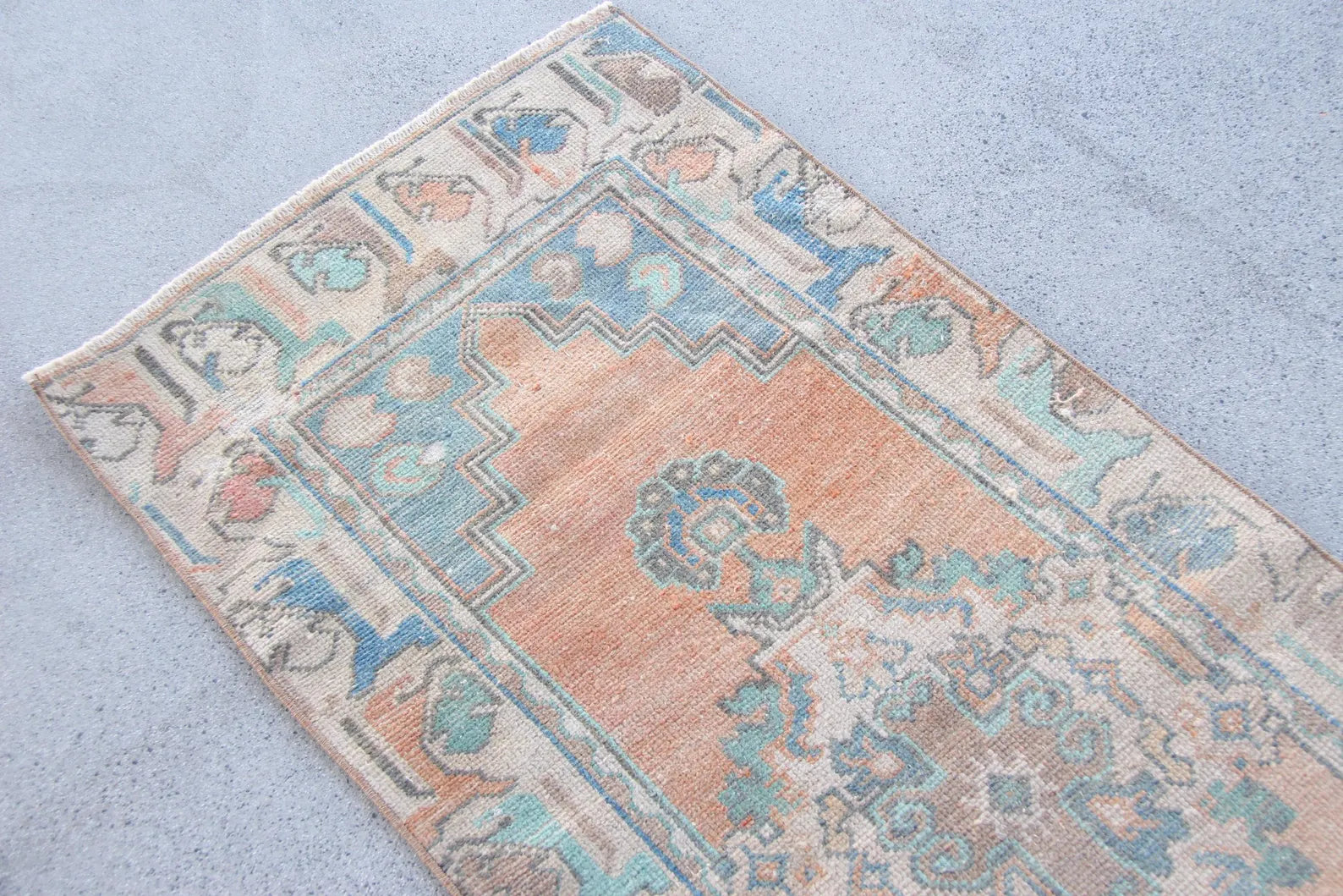 Vintage Turkish Runner Rug 2.2 x 5.5 ft