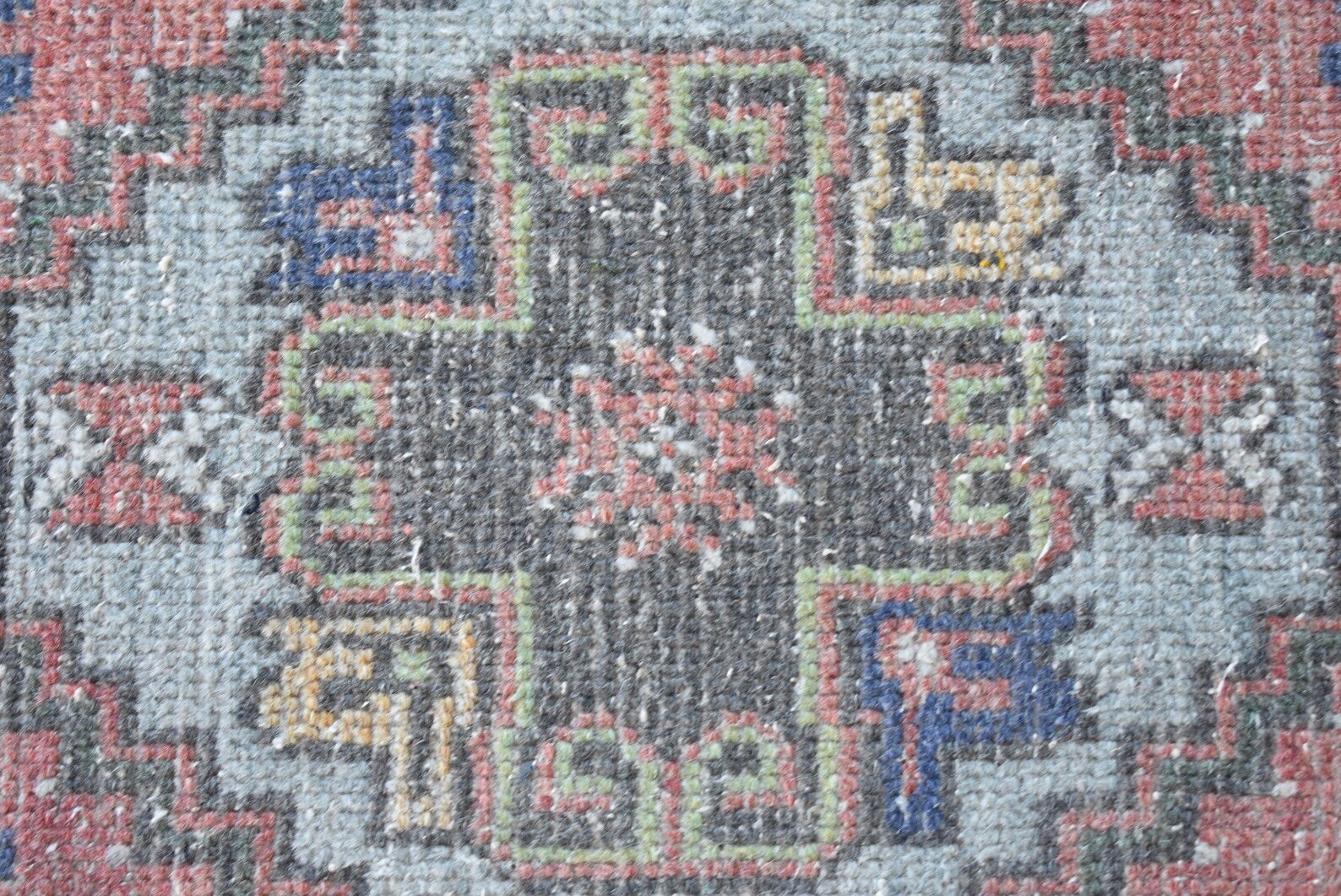 Vintage Turkish Mini Rug 1.5 x 2.9 ft