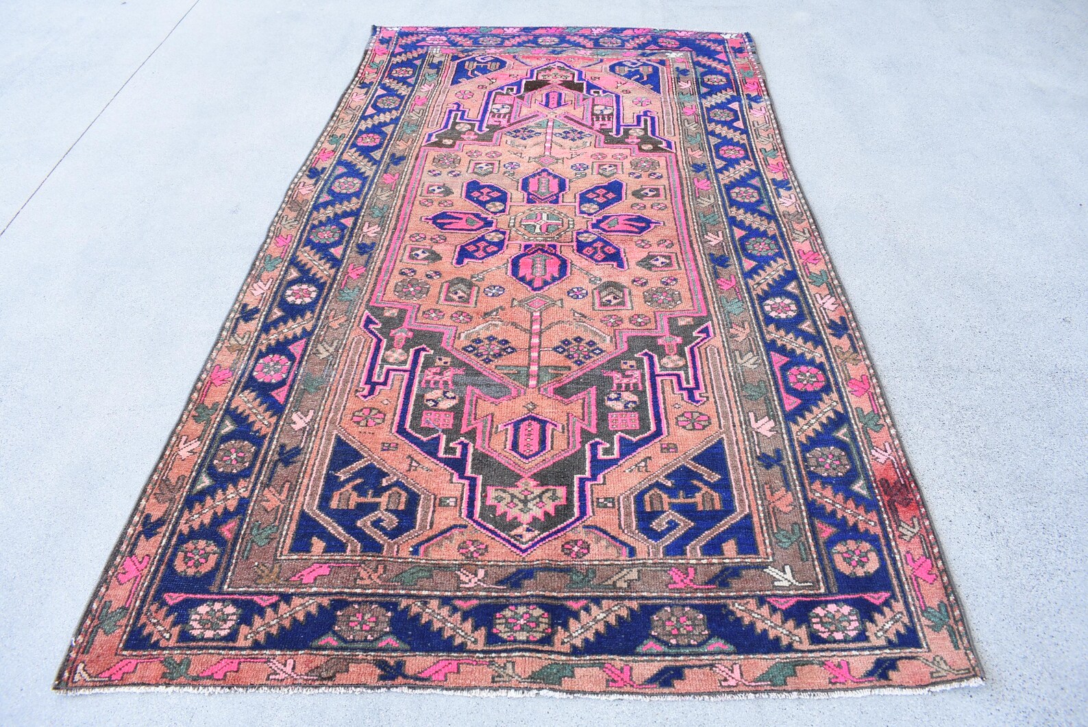 XL Vintage Persian Accent Area Rug 4.1 x 7.4 ft