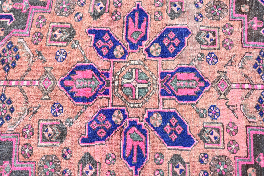 XL Vintage Persian Accent Area Rug 4.1 x 7.4 ft