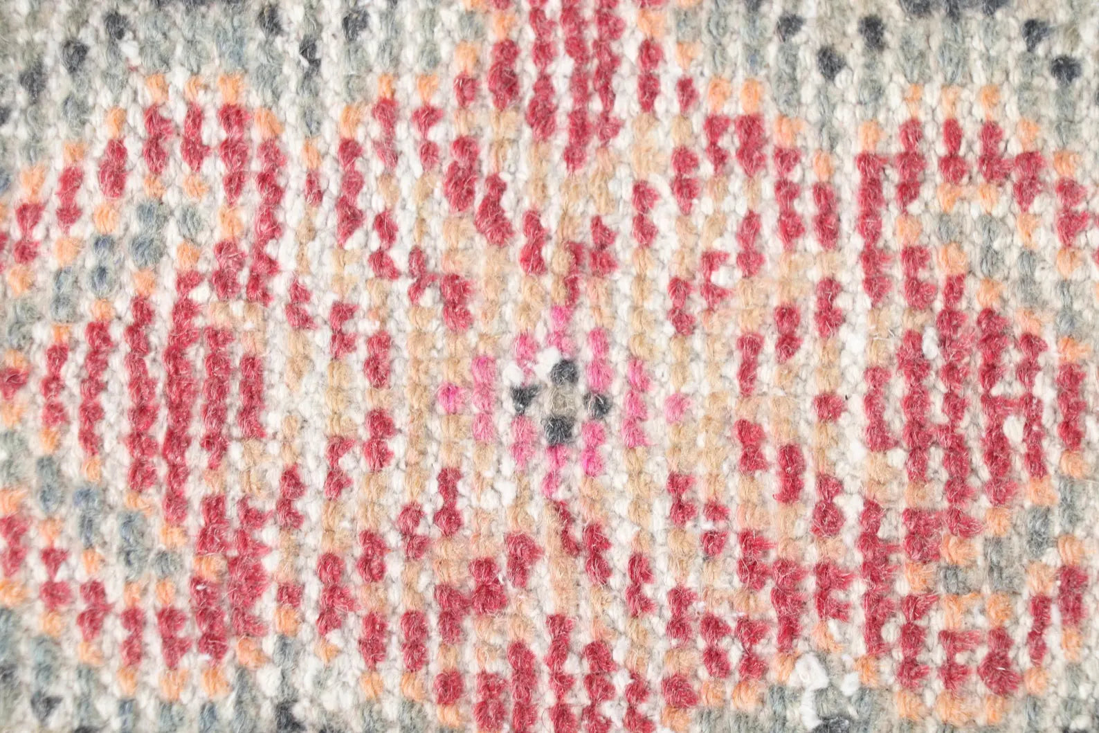Vintage Turkish Mini Rug 1.5 x 2.7 ft