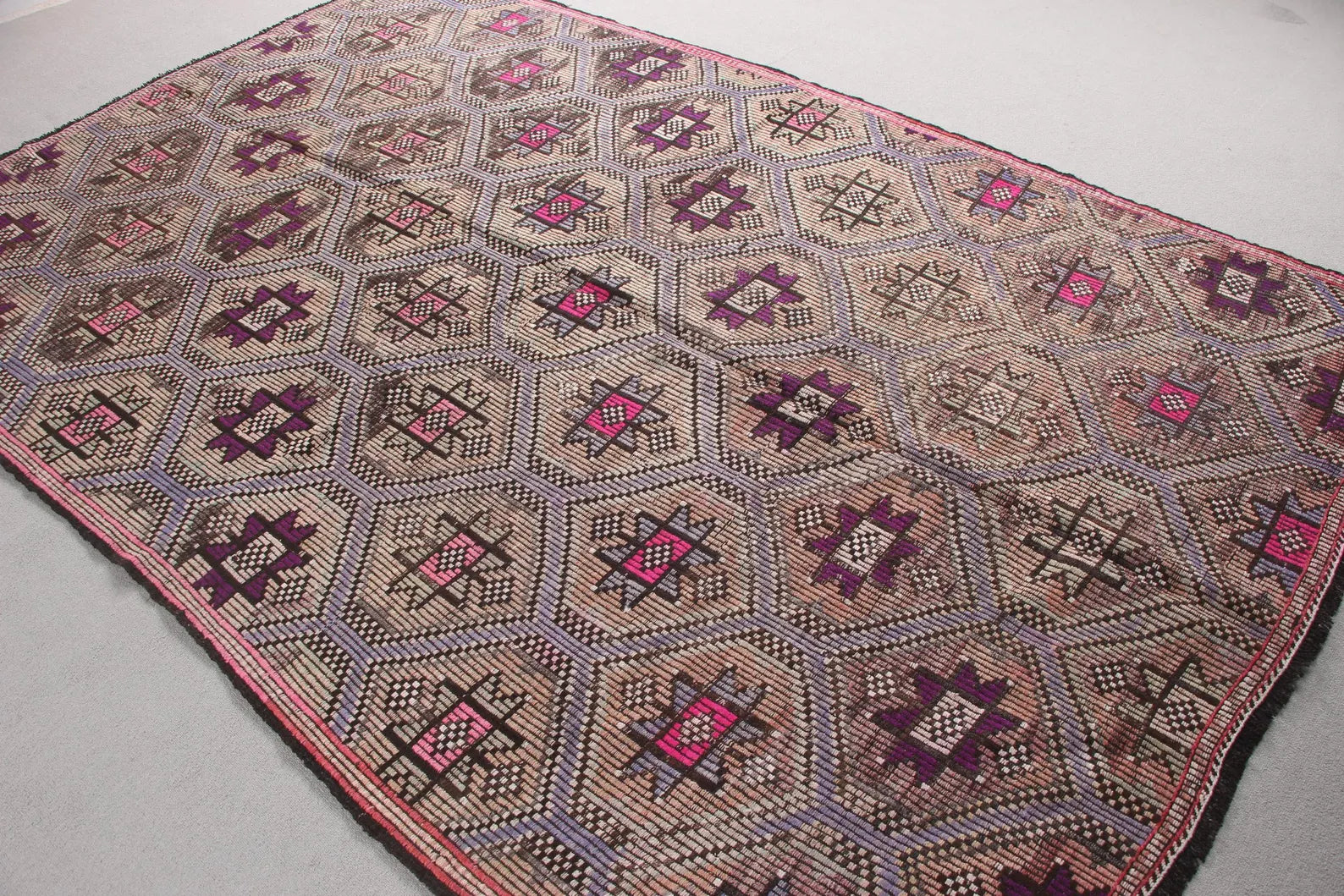 XL Vintage Turkish Accent Area Rug 6.2 x 9.2 ft