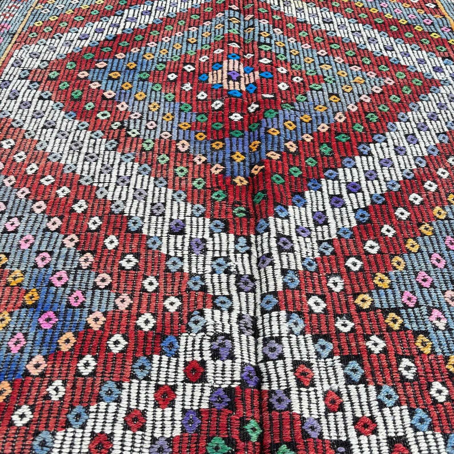 XL Vintage Turkish Accent Area Rug 4.9 x 10.4 ft