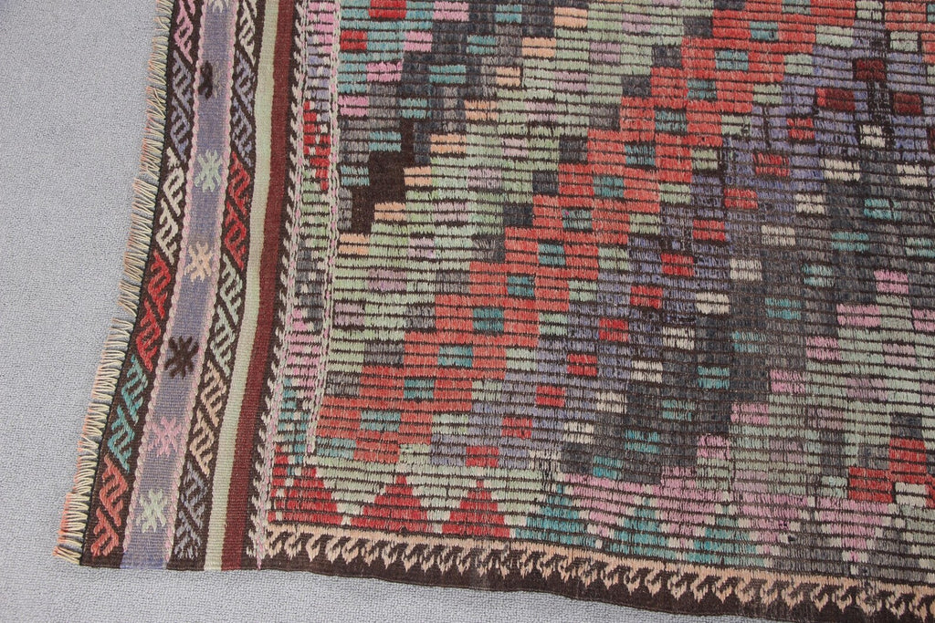 XL Vintage Turkish Accent Area rug 4.8 x 8.4 ft